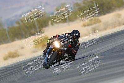 media/Jan-14-2024-SoCal Trackdays (Sun) [[2e55ec21a6]]/Turn 6 (125pm)/